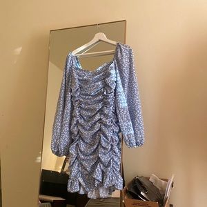 Size M, it’s from SHEIN